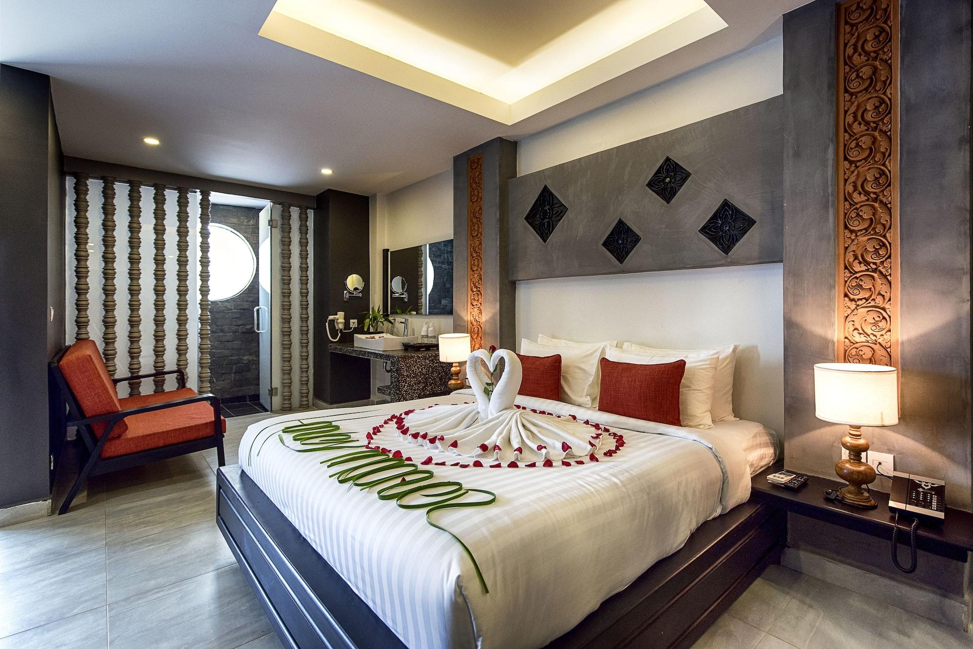 Hotel Central Suite Residence 4*